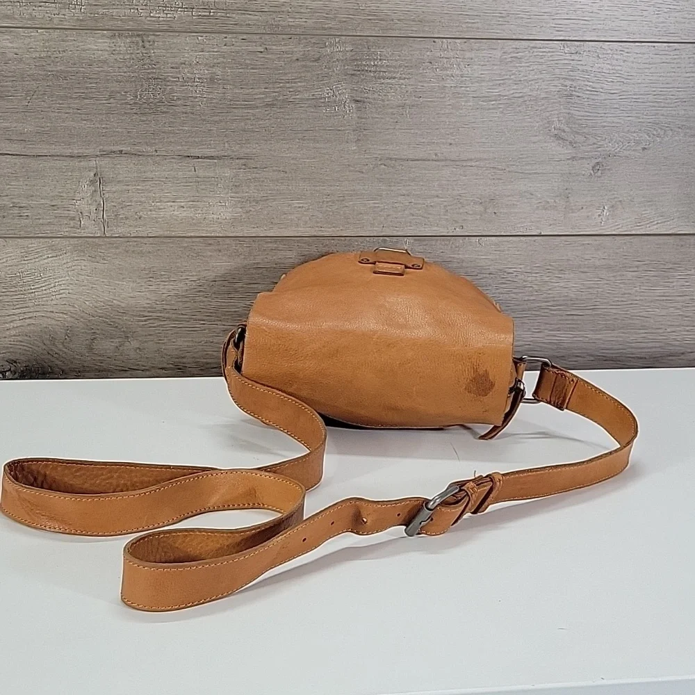Harbout 2nd for Anthropologie Tan Leather Crossbody Bag